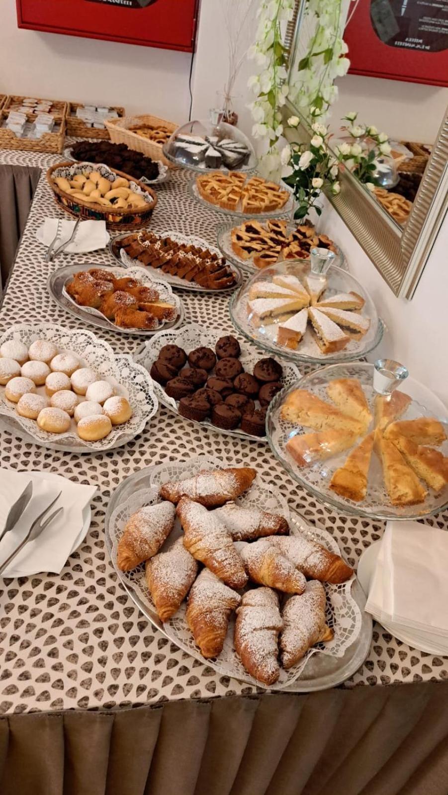 Hotel Napoleon Riccione Bagian luar foto